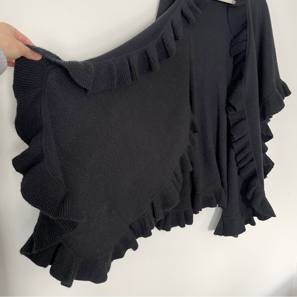 Pour Vous Poncho Alpaca Silk Ruffle Cardigan Peru - Picture 2 of 5